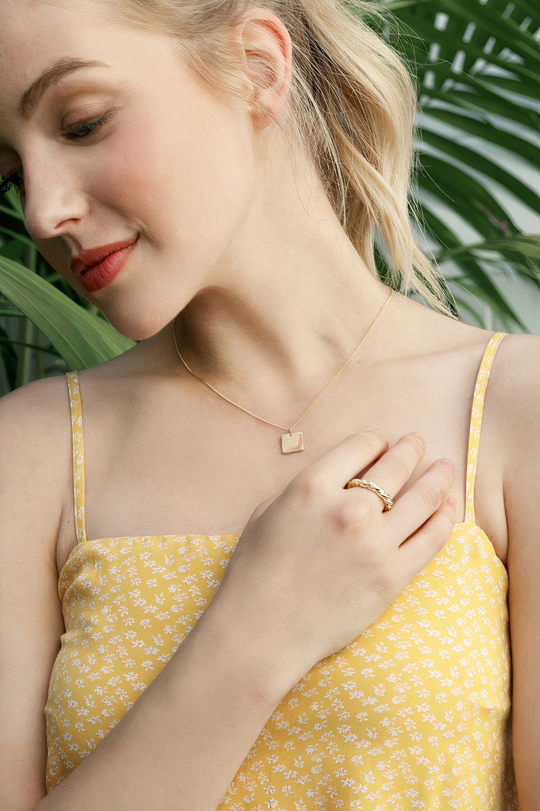 Golden Twisted Ring & Square Pendant Necklace